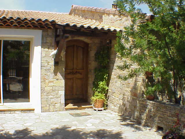 Maison / Villa ROCBARON