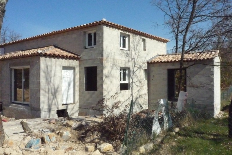 Maison / Villa ROCBARON