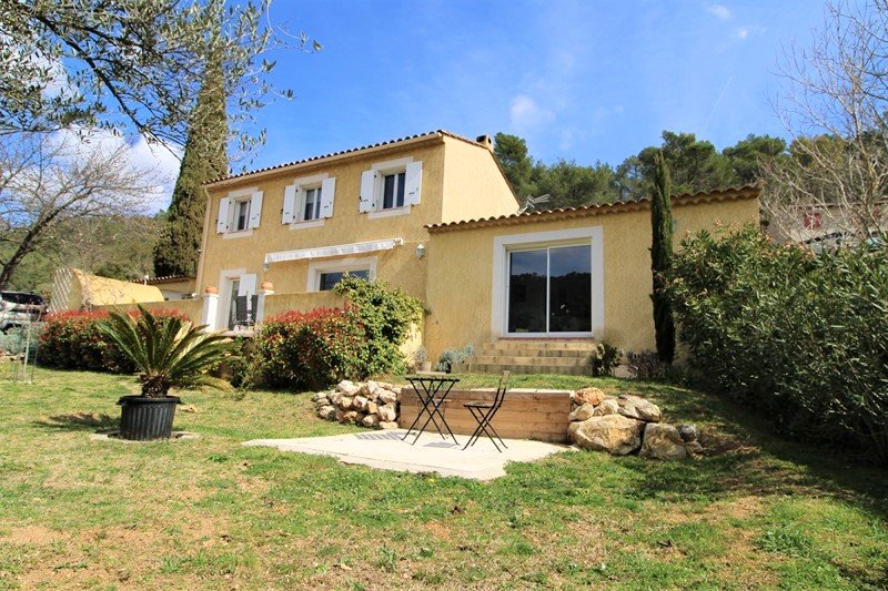 Vente Maison-Villa La Roquebrussanne