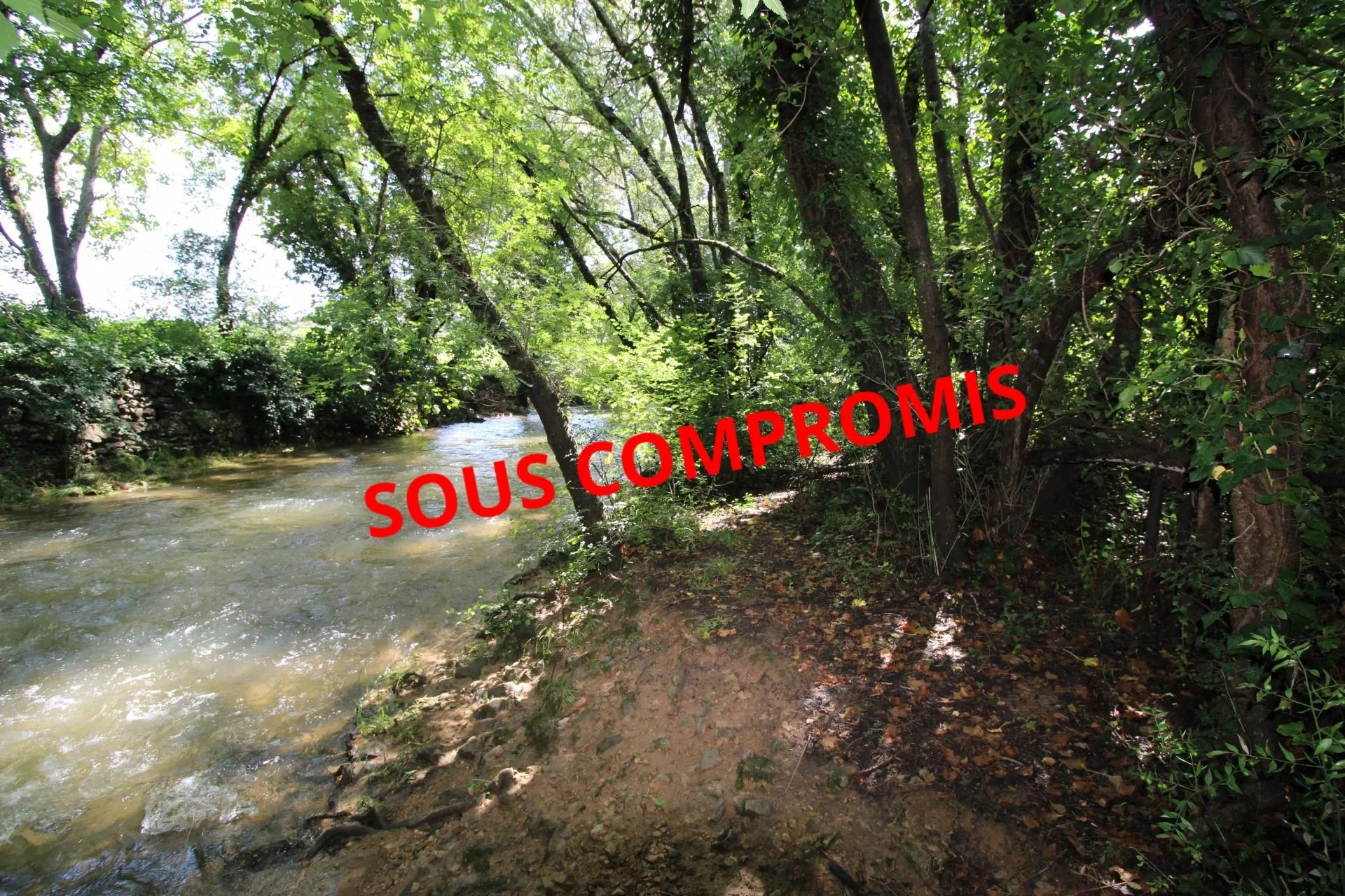Land - Besse-sur-Issole
