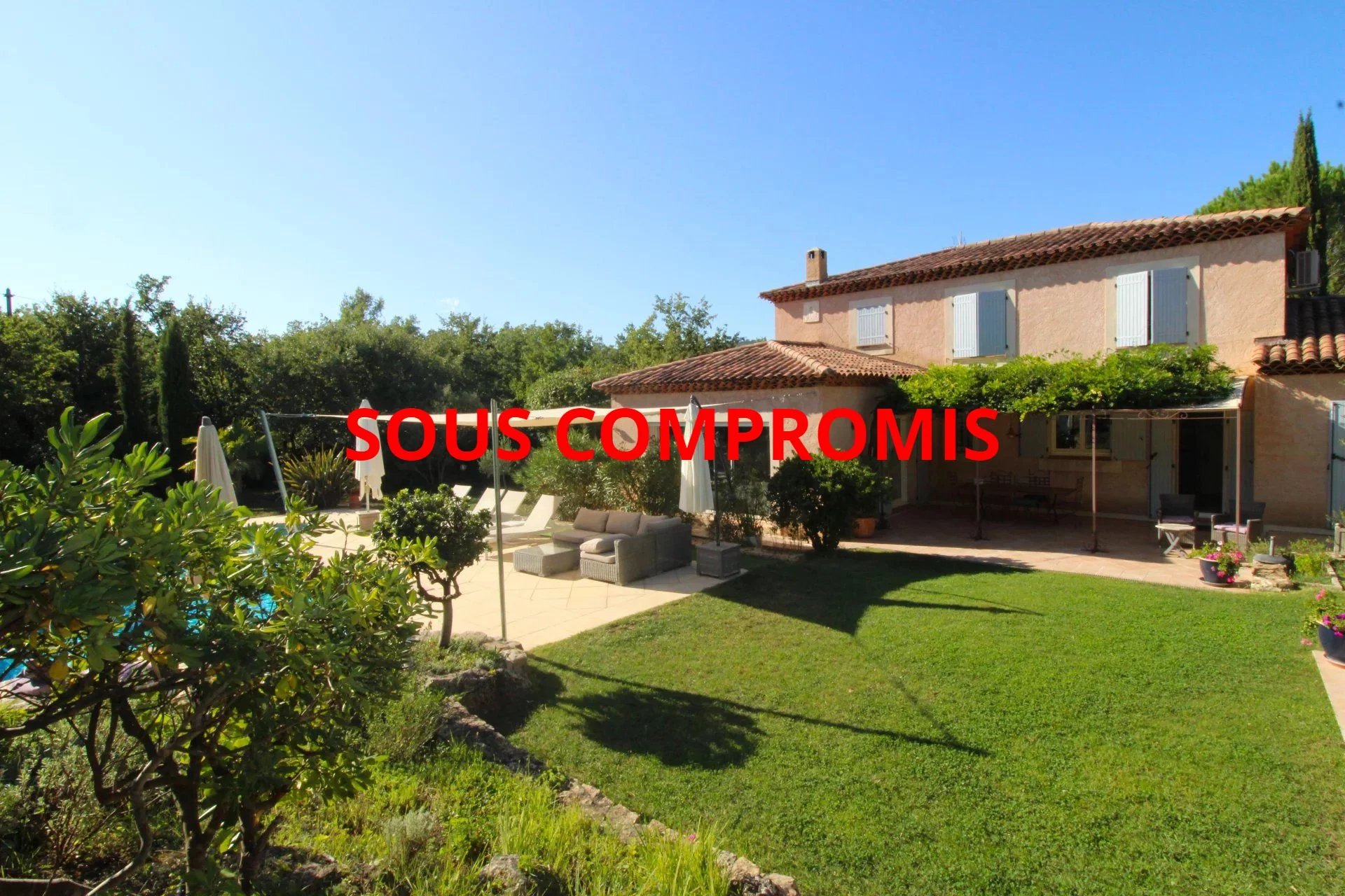 Maison-Villa - Forcalqueiret
