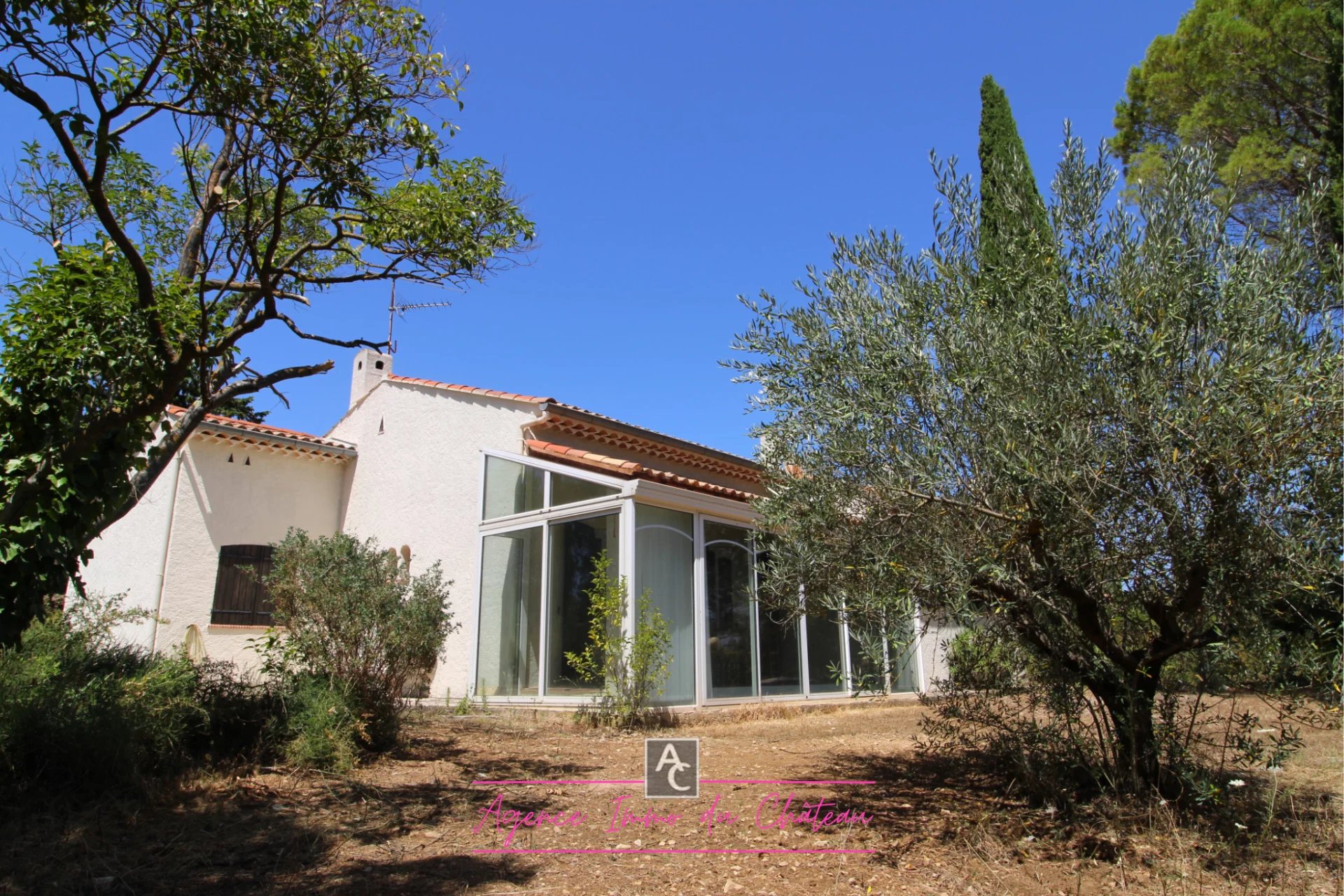 Maison-Villa - Forcalqueiret