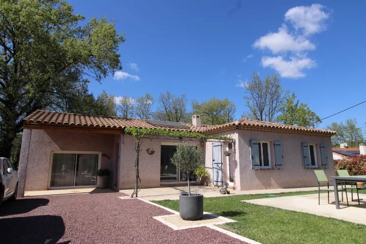 Maison-Villa - Forcalqueiret