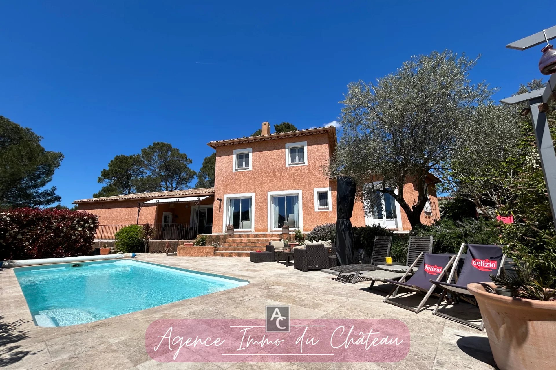 Maison-Villa - Rocbaron