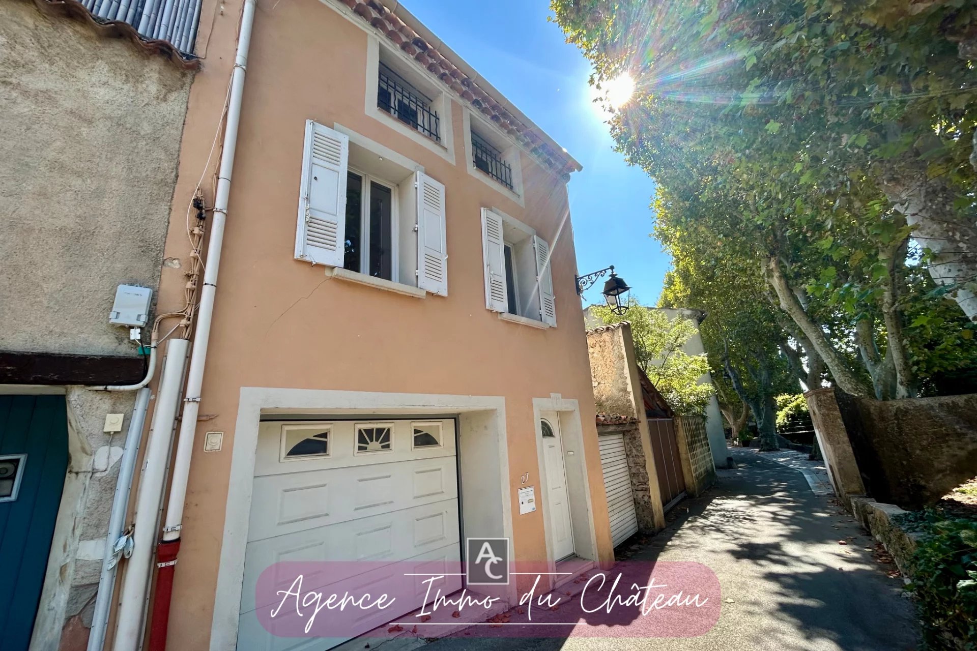 Maison-Villa - La Roquebrussanne