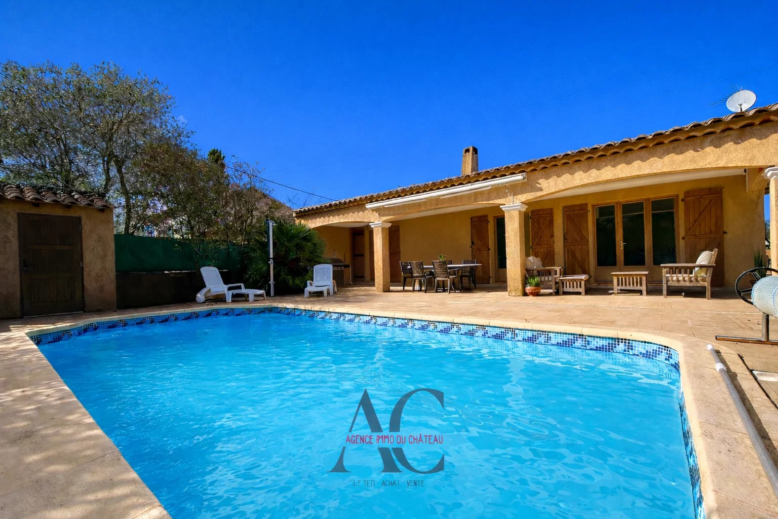 Maison-Villa - Rocbaron