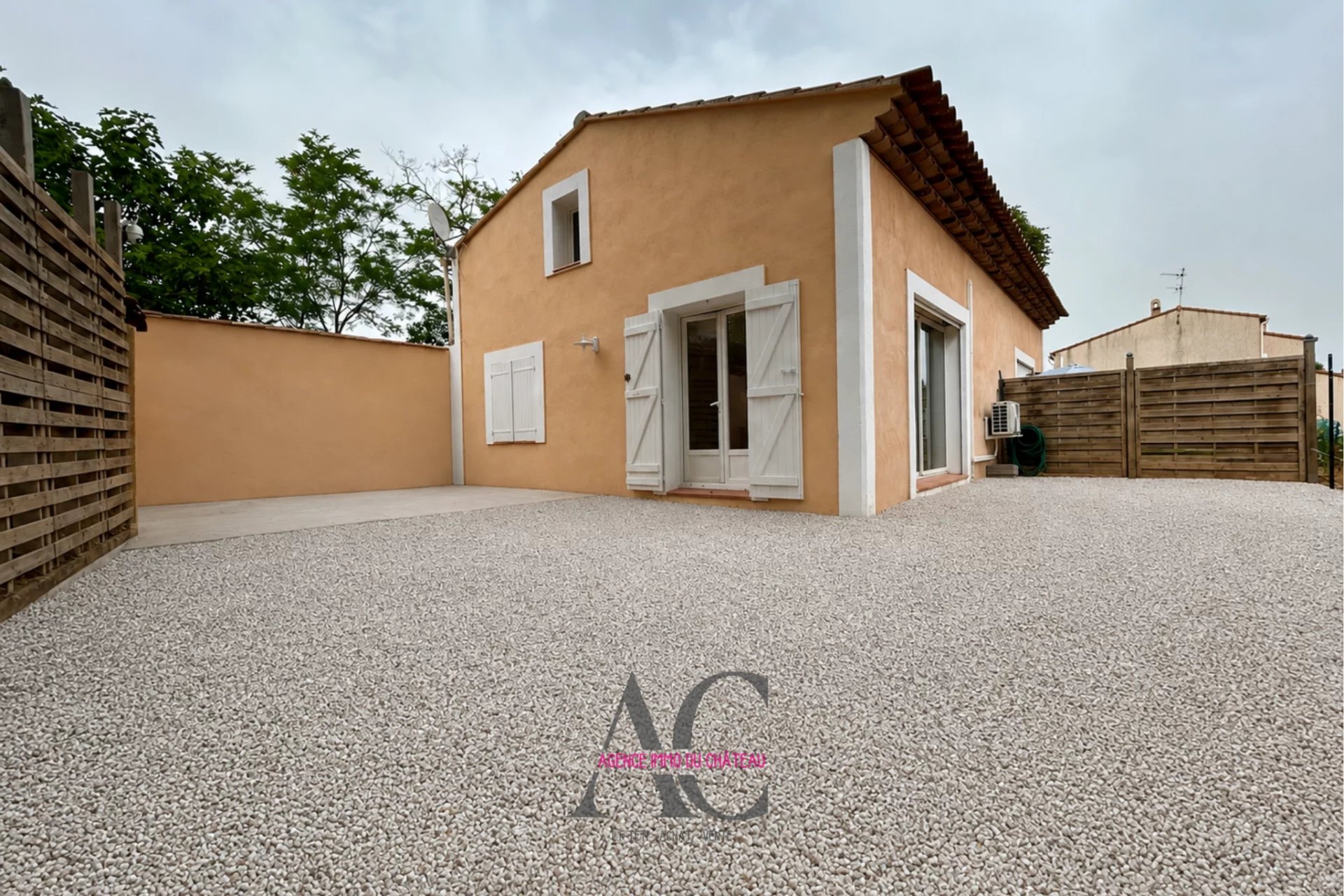 Maison-Villa - Gar�oult