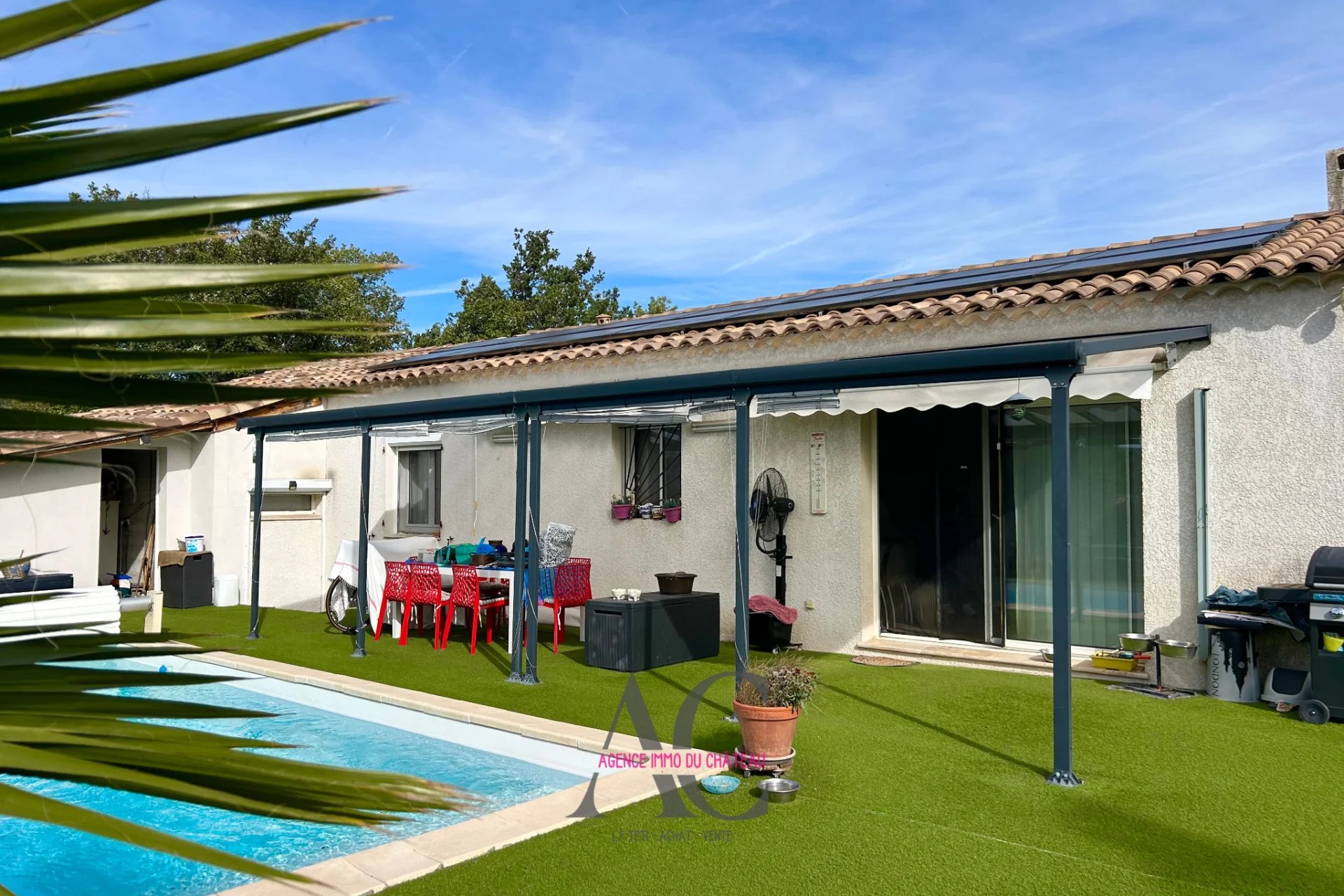 Maison-Villa - Sainte-Anastasie-sur-Issole